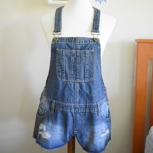 Mudd Medium Wash Denim Short Overalls